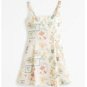 NWT Abercrombie Squareneck Mini Dress Cream Pattern